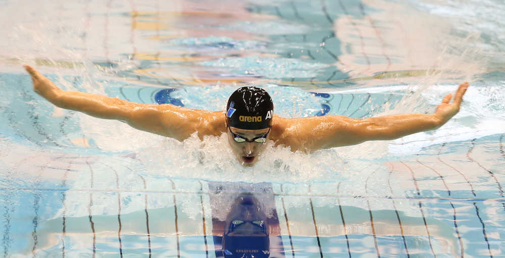 北島康介杯東京都選手権男子４００メートル個人メドレー決勝で力泳する瀬戸