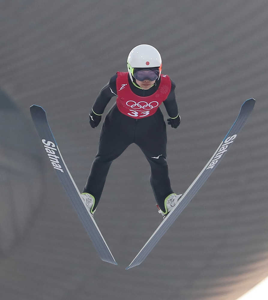 ＜平昌冬季五輪・スキー女子ジャンプ公式練習＞ジャンプする高梨沙羅
