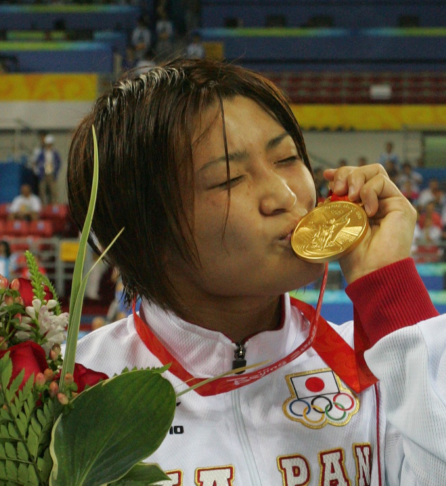 ０８年北京五輪で「金メダル」の伊調馨