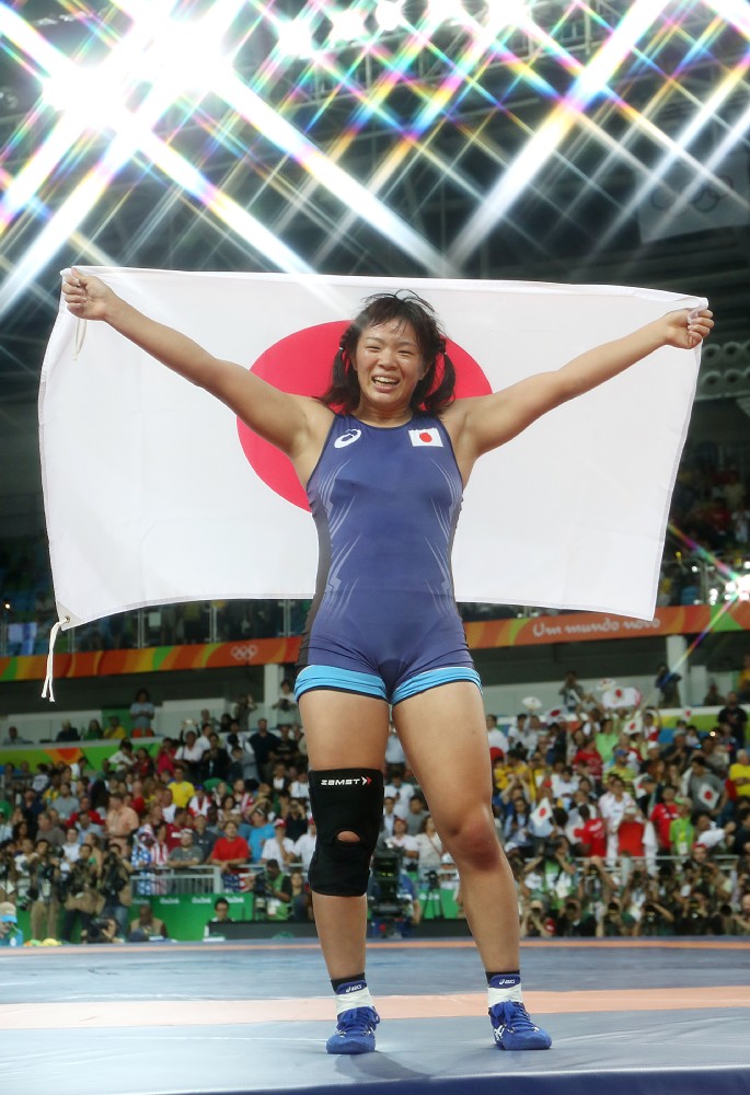 １６年リオ五輪　レスリング女子６３キロ級で金メダルの川井梨紗子