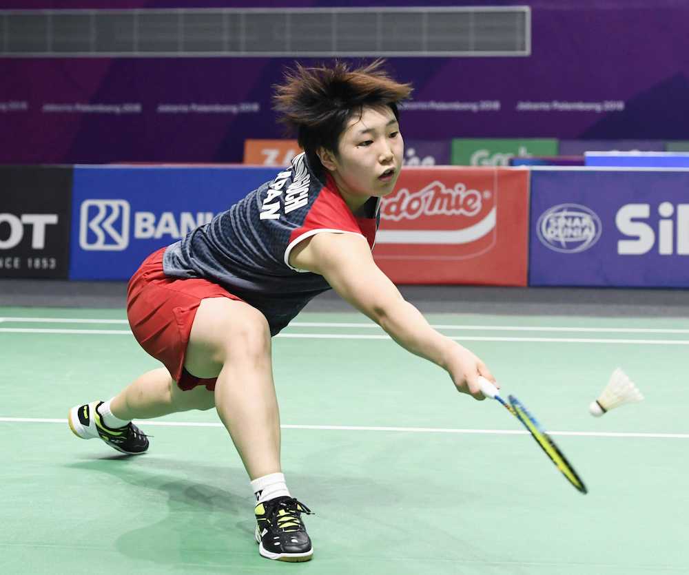 女子団体準決勝　第１試合のシングルスに出場した山口茜