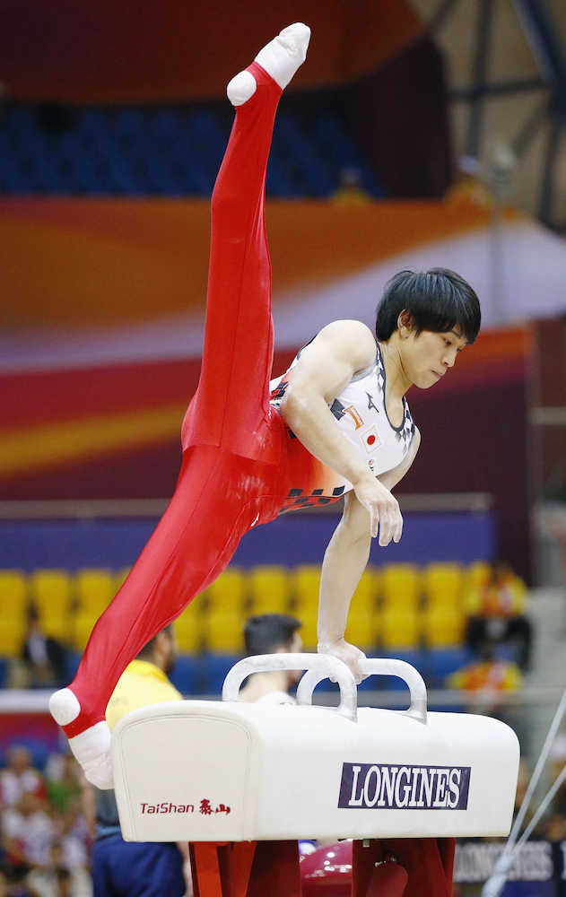 世界体操選手権第５日　男子団体総合決勝　谷川のあん馬