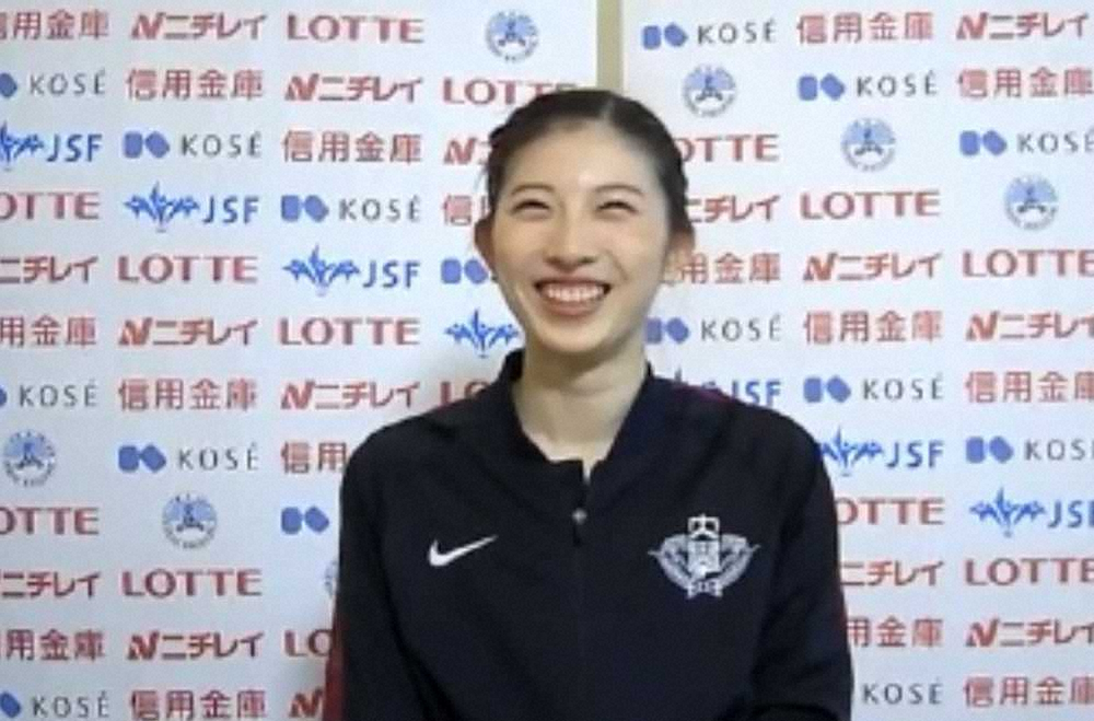 東京選手権を制し、笑顔でオンライン取材に応じる永井優香