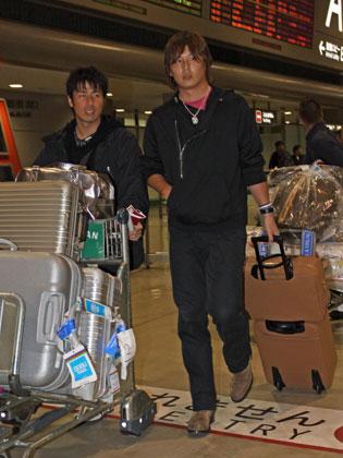ハワイから帰国した赤田将吾（左）と湧井秀章