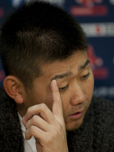 松坂は１６日の試合後の会見で表情がさえなかった
