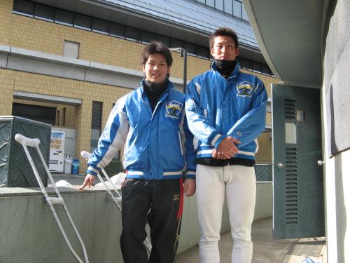 プロ入りを目標に掲げた青学大・斎藤（左）と杉本
