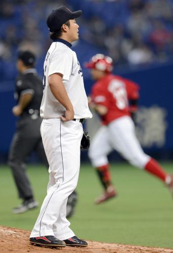 ８回、広島・松山に本塁打を浴びた中日・武藤