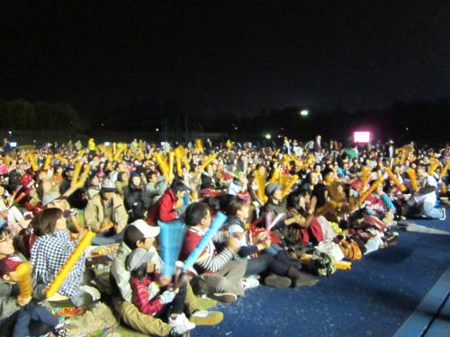 仙台市陸上競技場で行われたパブリックビューイングには１万人を超える楽天ファンが来場した