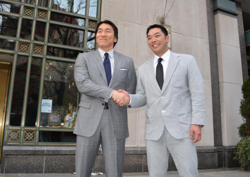 ニューヨークで松井氏（左）と再会した阿部は現役への思いを語った