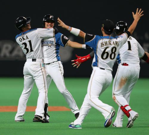 日本ハム ドラ３ 浅間がプロ入り初のサヨナラ打 最高に嬉しいです スポニチ Sponichi Annex 野球