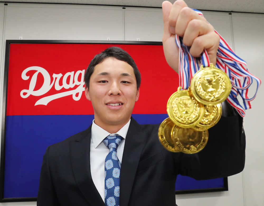 侍ジャパンにも選出され、７５％アップで更改を終えた笠原は東京五輪の金メダル獲得のために来季の飛躍を誓う（撮影・椎名　航）