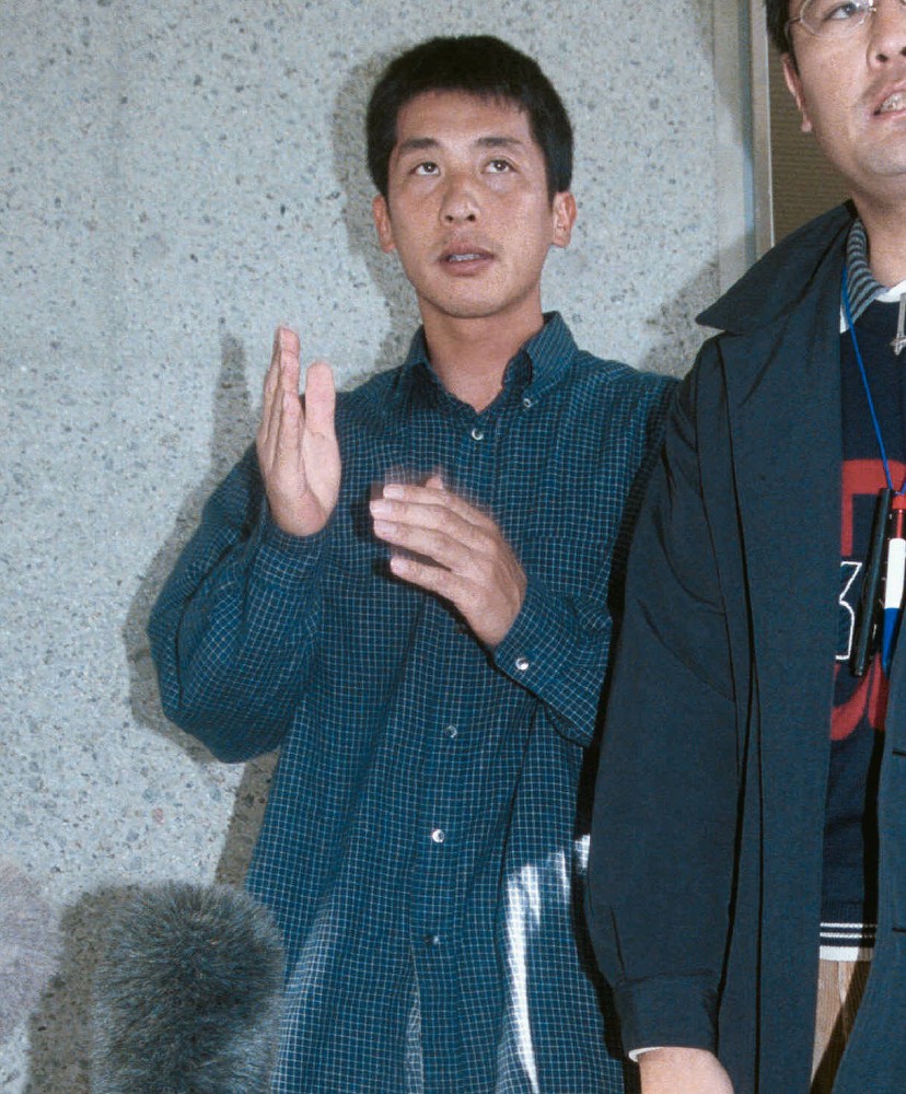 ２０００年１０月３０日、ＦＡ権を行使しての阪神残留を表明