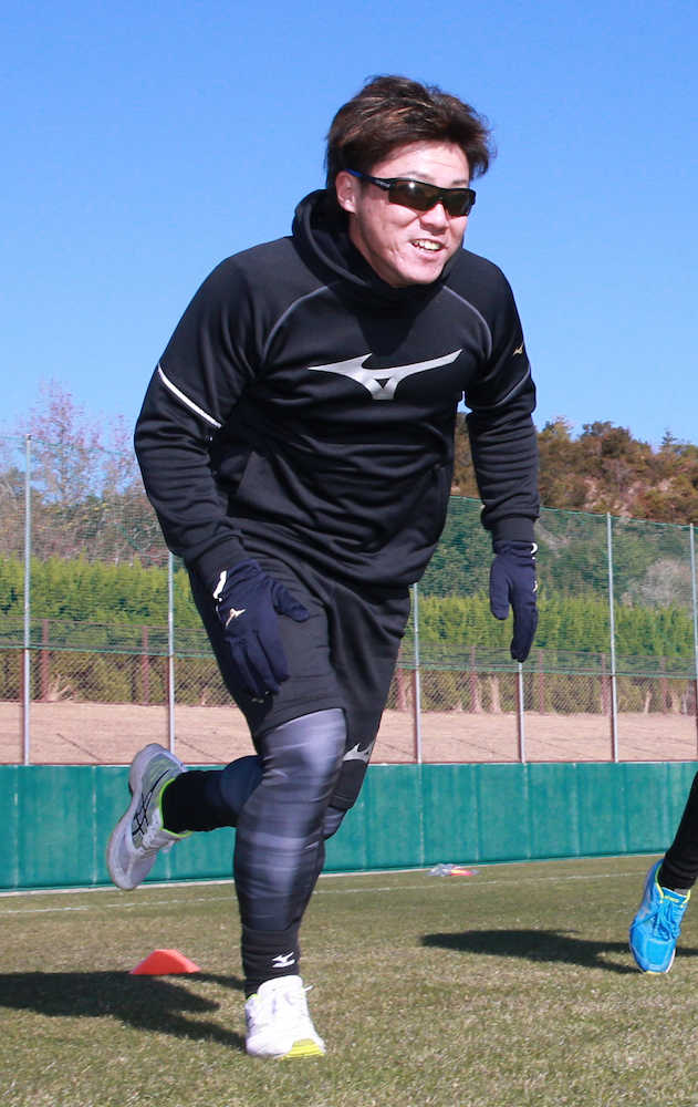 【画像・写真】阪神・陽川　イノシシボディーで猛進　今年の顔になる