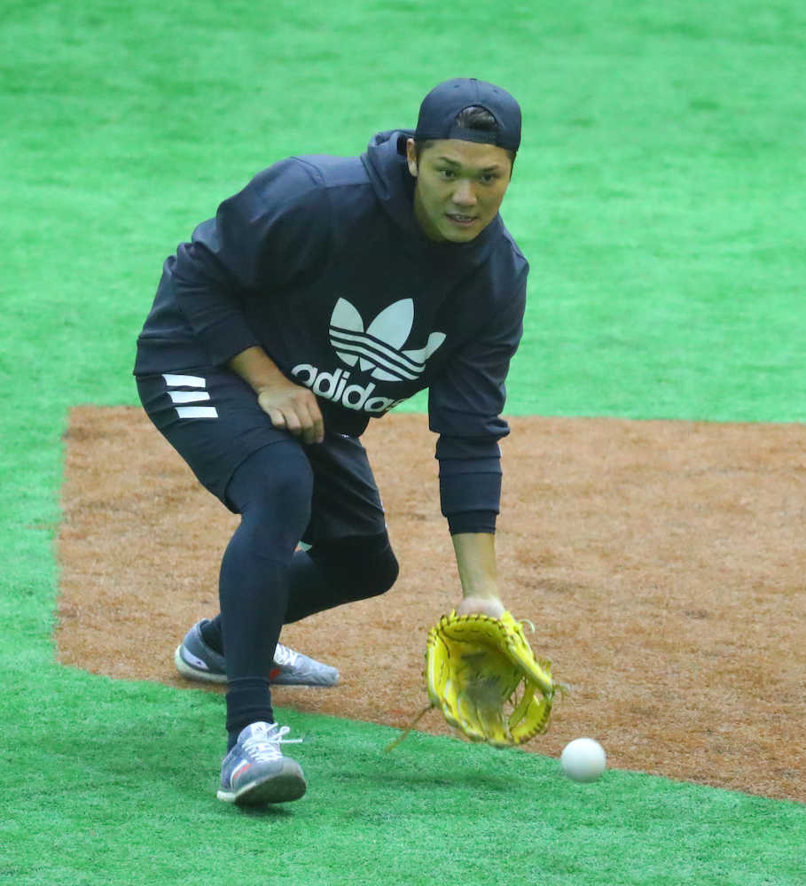 【画像・写真】巨人　坂本　丸から強さ生むムード学ぶ　就任５年目“主将道”模索