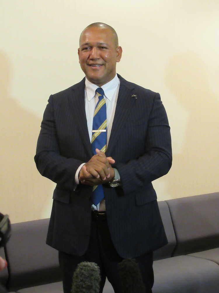 【画像・写真】ＤｅＮＡラミ監督、日本国籍ゲッツ「ベリーハッピー。夢かなった」