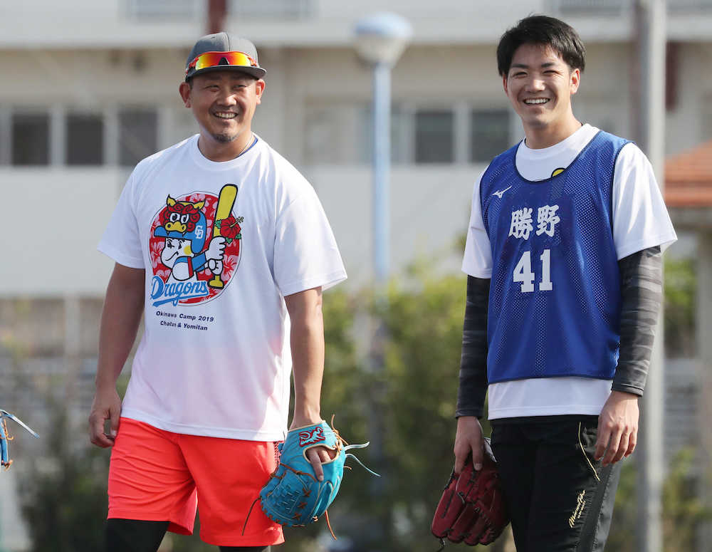 【画像・写真】中日・松坂　オーラでルーキー圧倒！ドラ３勝野「テレビで見ていた選手。凄い」