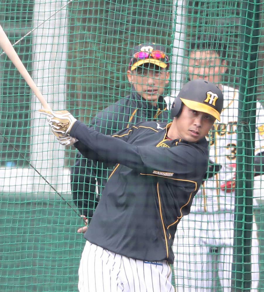 【画像・写真】阪神・矢野監督、キャンプ初日から精力的「圧倒的に楽しみ」
