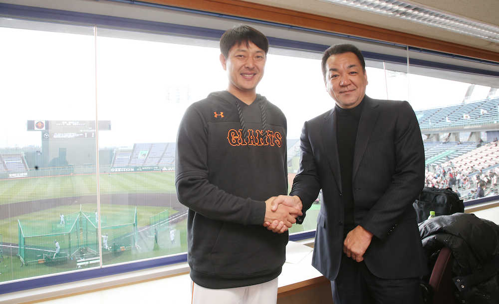 【画像・写真】巨人・岩隈、槙原氏に吐露した日米ボールの違い　“長く持つ”ＮＰＢ投法へ回帰　