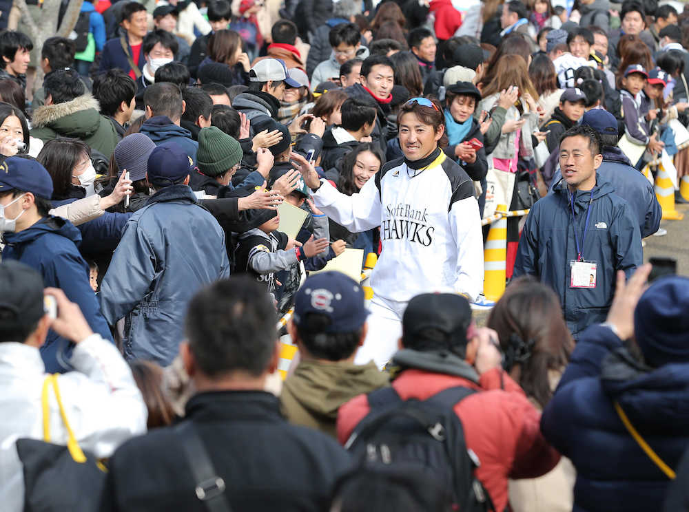 【画像・写真】内川　自主的に継続「ここまで走ってきたので、もったいないでしょう」