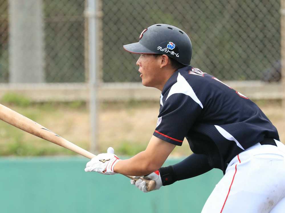 【画像・写真】ロッテ・安田　先輩の意地見せ４安打！チームの対外試合４連勝に貢献