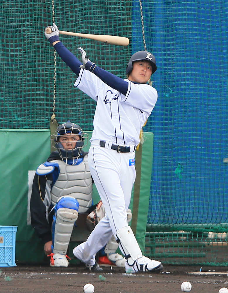 【画像・写真】西武　外崎ＶＳ金子侑で１番争い　新・獅子おどし打線編成へ紅白戦で激突