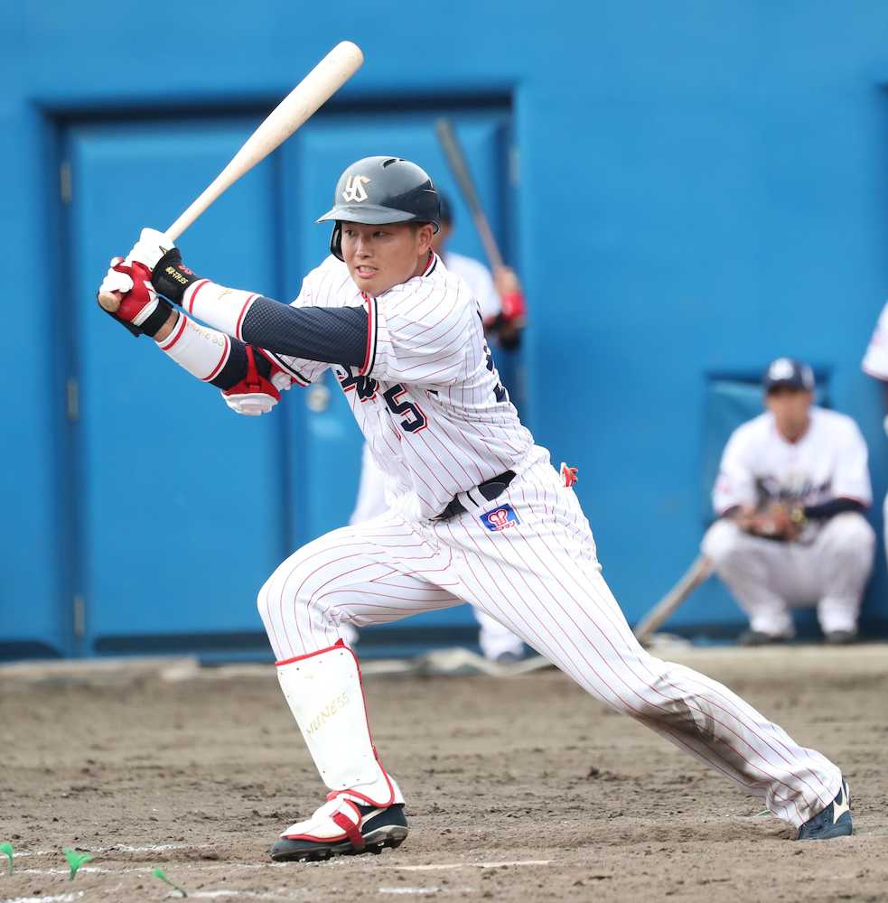 【画像・写真】ヤクルト村上、マルチに手応え　清宮弾に「物凄く良い刺激」