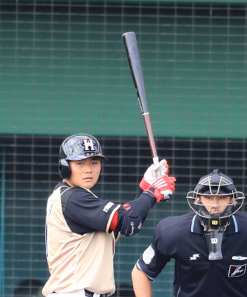 【画像・写真】日本ハム清宮、短長自在にマルチ　「柔」と「剛」２つのスイング使い分け