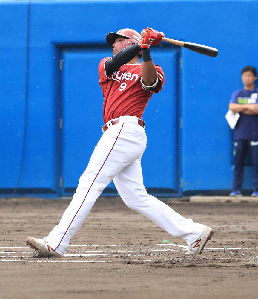 【画像・写真】オコエ、先頭弾で猛烈アピール　平石監督「１番候補なのは間違いない」