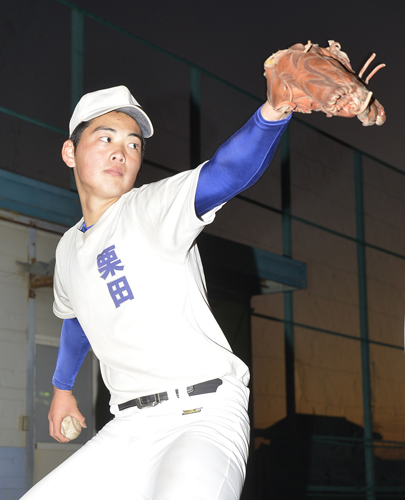 【画像・写真】プロ熱視線！知徳の大型右腕・栗田　直球の回転数は則本レベル