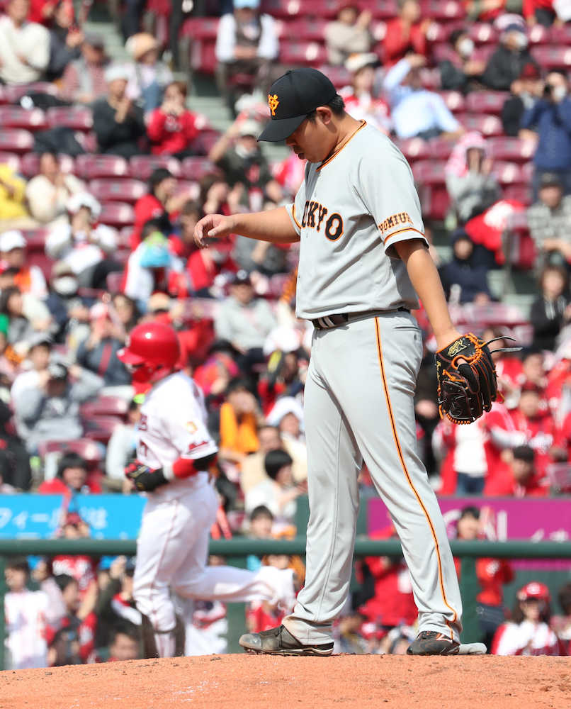 【画像・写真】広島・会沢　巨人・山口との“因縁の対決”で先制２ラン
