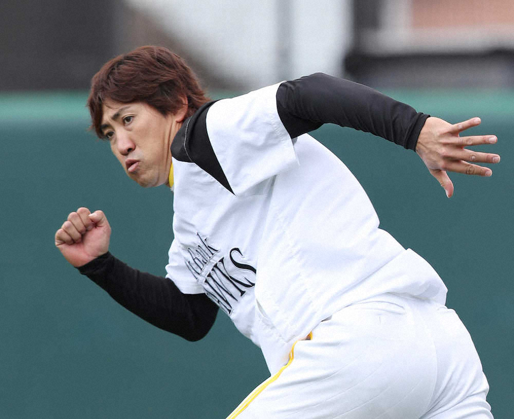 【画像・写真】ソフトB内川1軍合流「大丈夫」左手根骨挫傷も1週間足らずで復帰