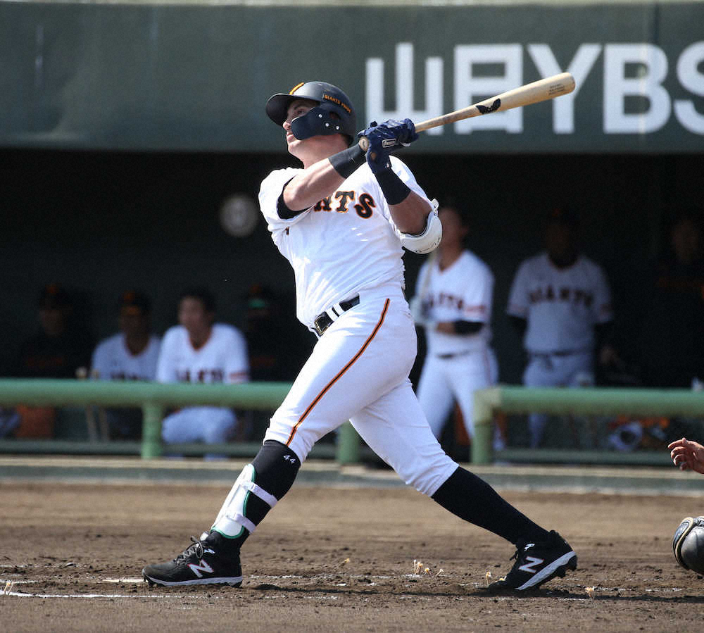 【画像・写真】巨人・ゲレーロ、先制グランドスラム！「ジャイアンツに入って初めてだよ」