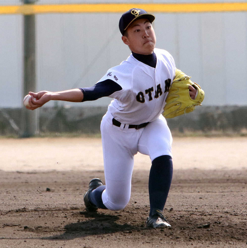 【画像・写真】札幌大谷　石鳥、本番デモ弾　昨夏甲子園8強左腕から一発