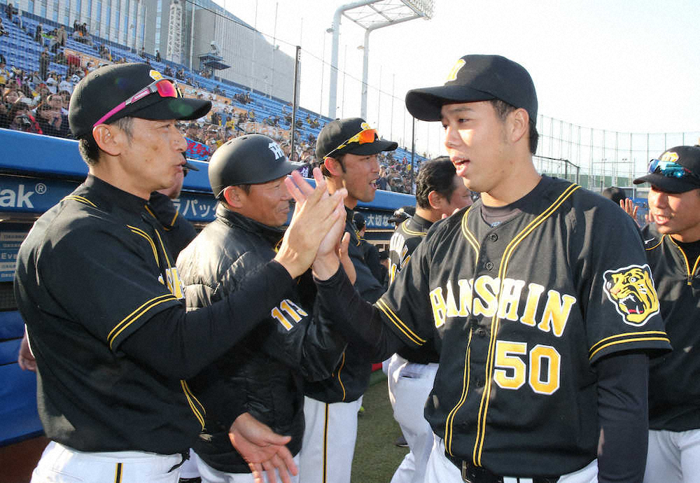 【画像・写真】阪神・青柳、堂々6回1失点　「低めを意識」で燕打線を手玉