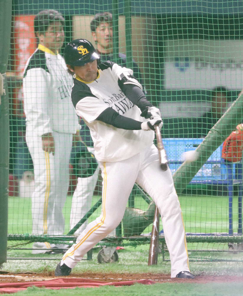 【画像・写真】ソフトB内川、フリー打撃再開「やってる感じは大丈夫」