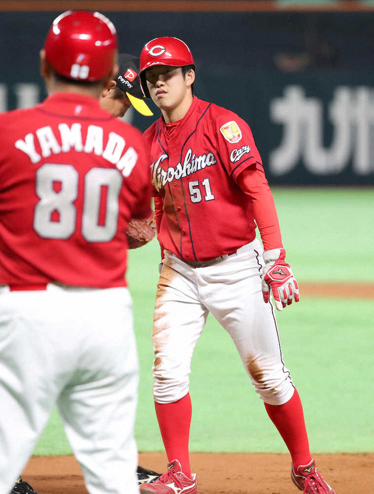 【画像・写真】広島・小園、けん制死にサインプレー失敗も勉強の一日