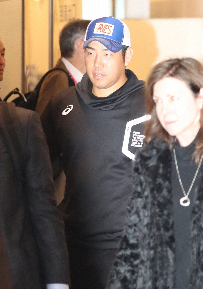 【画像・写真】雄星　“ジャージー事件”を平謝り「完全に僕のミスです」