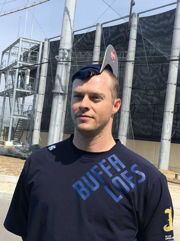 【画像・写真】オリ「ラリーキャップイベント」開催　逆転願い帽子をひっくり返して応援