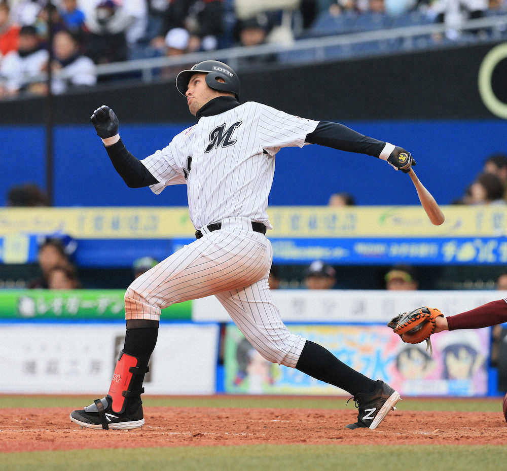 【画像・写真】ロッテ・レアード　2試合連続2号ソロ「幕張スシ、サイGO」