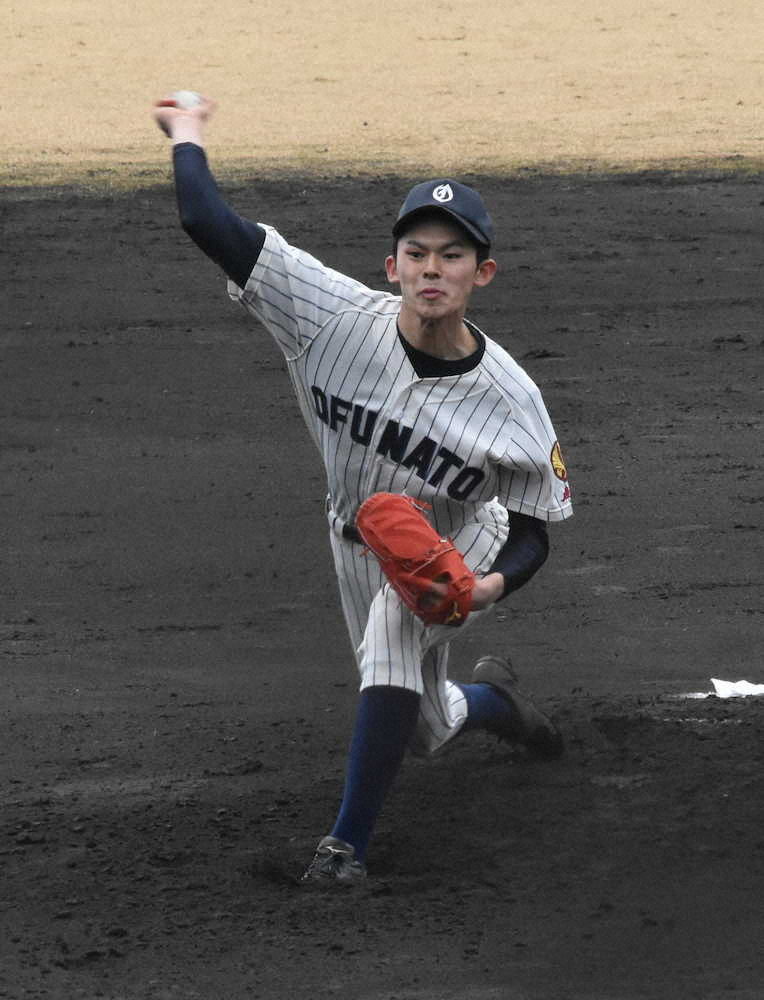 【画像・写真】大船渡・佐々木　今季初実戦で最速156キロ！日米スカウト陣も驚き