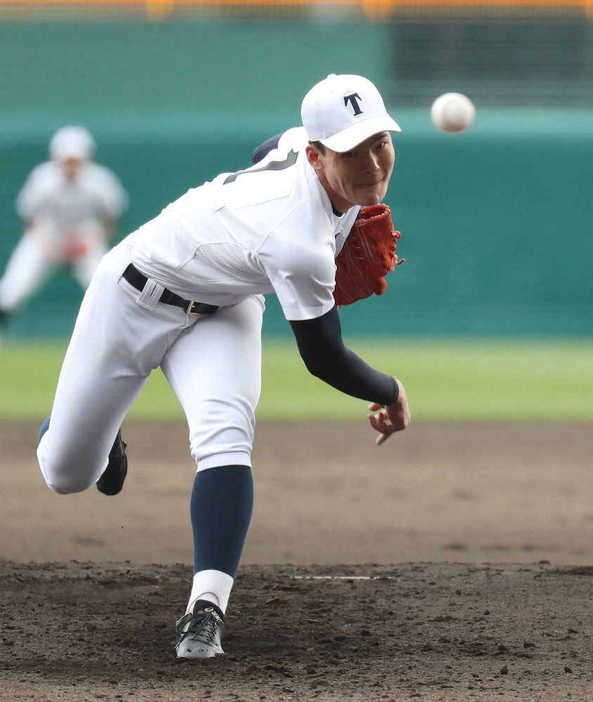【画像・写真】東邦　30年ぶりセンバツ4強　13安打7得点で完勝