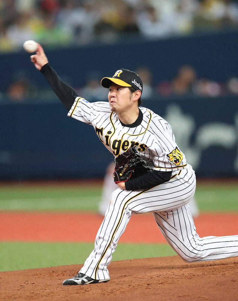 【画像・写真】阪神・西　バレ斬りにガッツポーズ！一度は本塁打判定も…仕切り直しで空振り三振