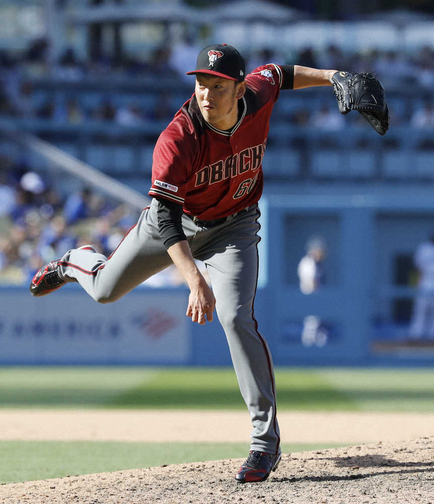 【画像・写真】＜ドジャース・ダイヤモンドバックス＞8回に登板し、1回を3失点で今季初黒星を喫したダイヤモンドバックス・平野