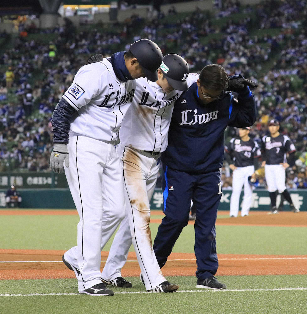 【画像・写真】西武・金子侑にアクシデント…左足首痛め途中交代　それでも「明日も出るつもり」