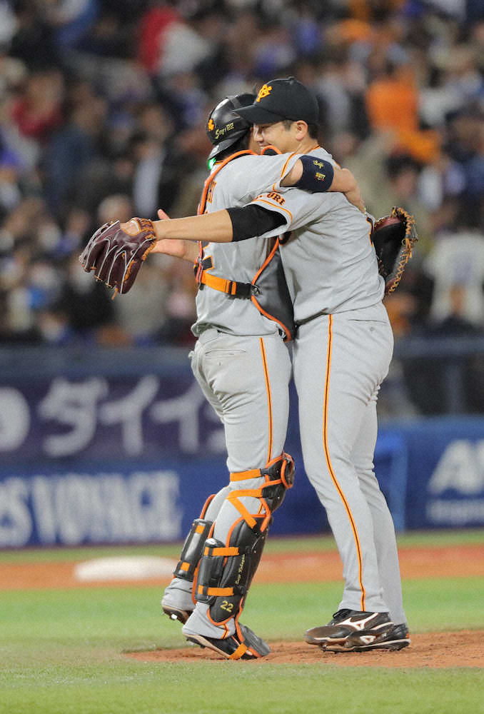 【画像・写真】巨人・菅野137球完投　好調の打線におねだり「もうちょっと欲しい」