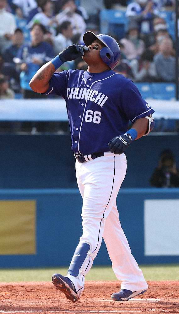 【画像・写真】好調の中日・ビシエドが2戦連発　同点ソロ「上手く打つことができた」