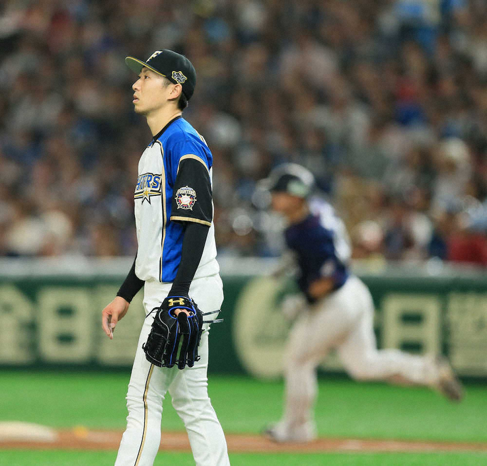 【画像・写真】日本ハム　オープナー3戦3敗、2番手金子5失点に指揮官「こっちの責任」