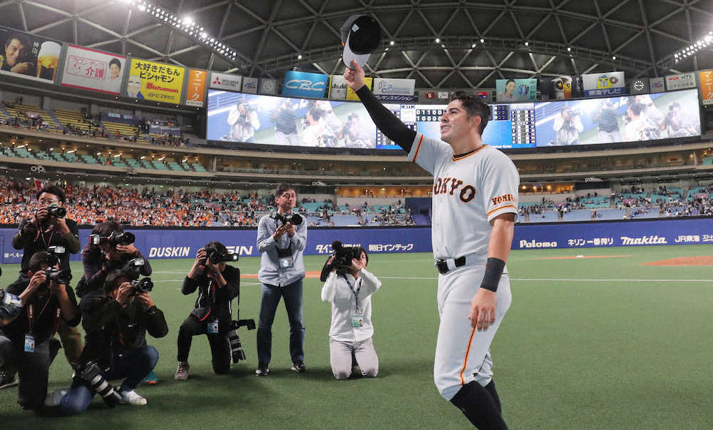 【画像・写真】巨人　ビヤヌエバ　妻と子の前で来日1号「一生忘れられない」、ダメ押し2号も