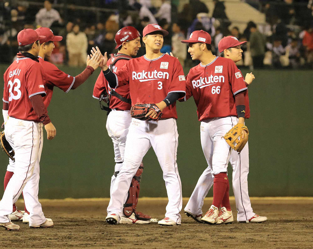 【画像・写真】楽天・浅村 古巣に驚愕場外弾「複雑な気持ち」も「勝たないといけない」