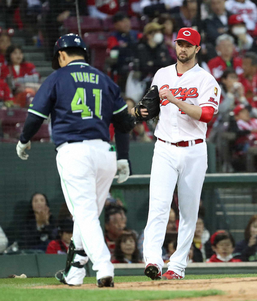 【画像・写真】広島ジョンソンめった打ちKO　3回6失点「何とも言えない」